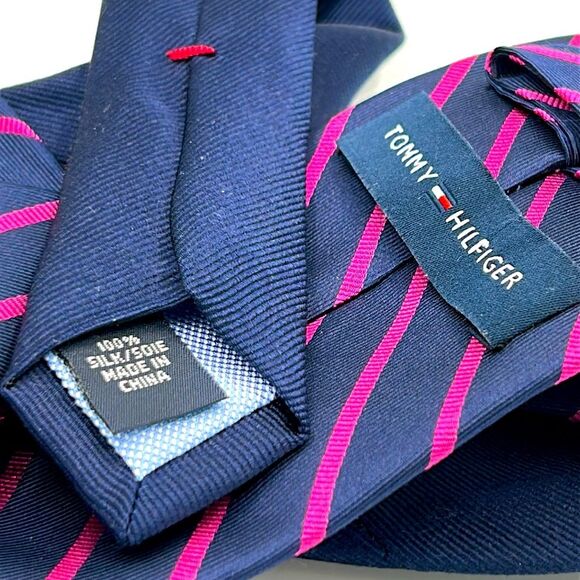 Tommy Hilfiger 100% Silk Navy and Pink Striped Tie - Picture 3 of 4